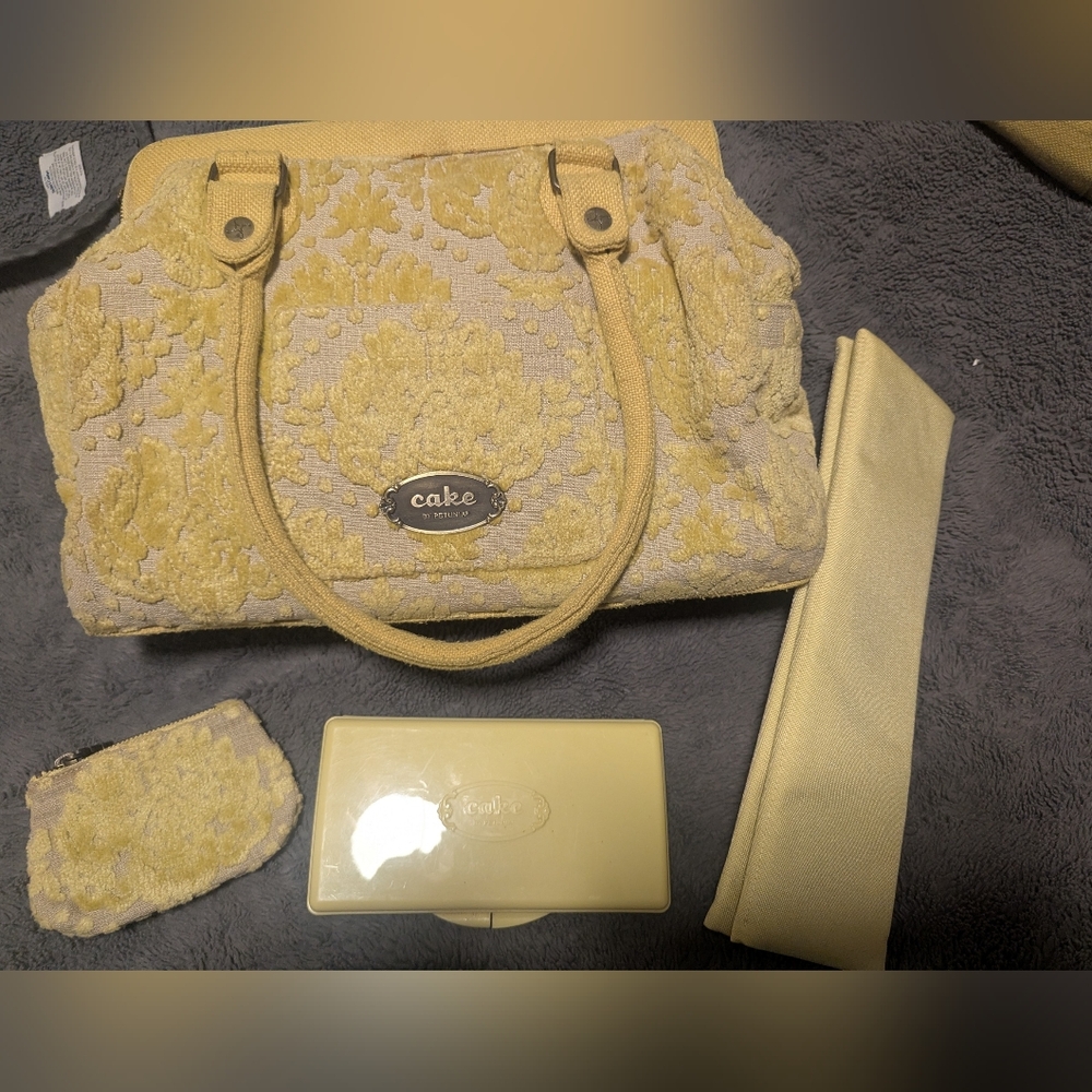 Cake By Petunia Large Bag Set